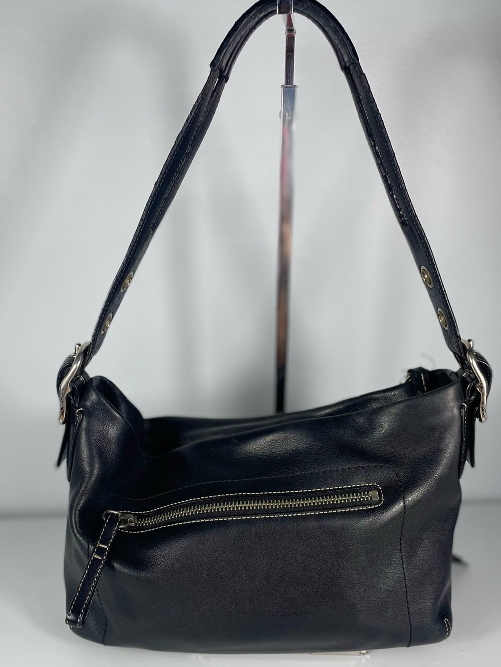 $25 LOW START Vintage Coach 1417 Black Leather EW Legacy Shoulder Bag w/ Tassel - Picture 5 of 12